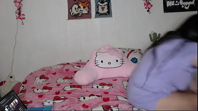 Snapshot of Cupcakecutie449 chatting on 29, 4, 2026 Cupcakecutie449 online show from 29, 4, 2026