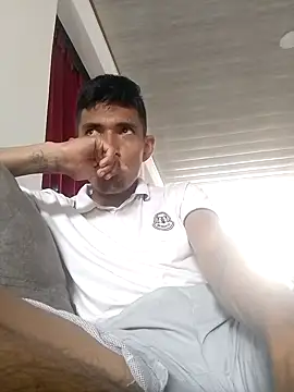 Snapshot of jones-hot2 chatting on 12, 3, 2025 jones-hot2 online show from 12, 3, 2025