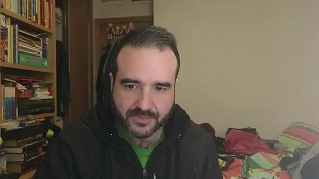 Snapshot of curiosillo83 chatting on 6, 1, 2026 curiosillo83 online show from 6, 1, 2026
