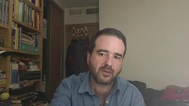Snapshot of curiosillo83 chatting on 14, 2, 2026 curiosillo83 online show from 14, 2, 2026