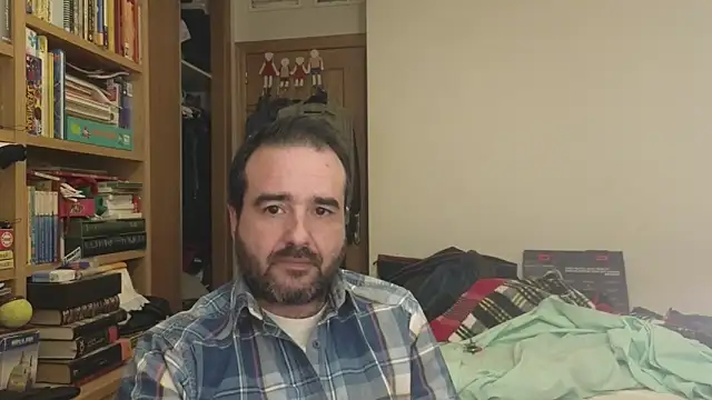 Snapshot of curiosillo83 chatting on 21, 2, 2026 curiosillo83 online show from 21, 2, 2026