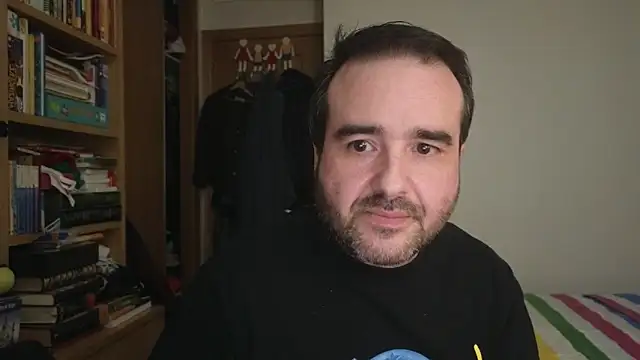 Snapshot of curiosillo83 chatting on 24, 2, 2026 curiosillo83 online show from 24, 2, 2026