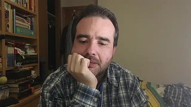Snapshot of curiosillo83 chatting on 28, 2, 2026 curiosillo83 online show from 28, 2, 2026