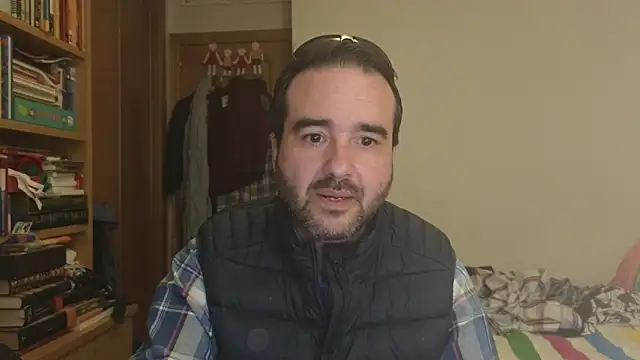 Snapshot of curiosillo83 chatting on 3, 3, 2026 curiosillo83 online show from 3, 3, 2026