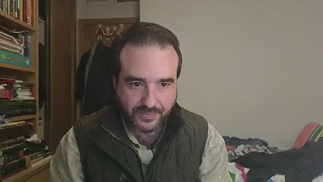 Snapshot of curiosillo83 chatting on 6, 3, 2026 curiosillo83 online show from 6, 3, 2026