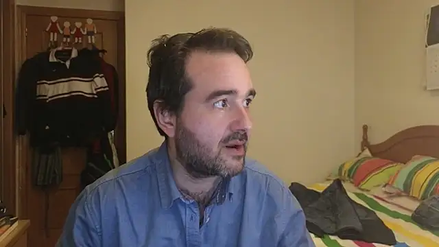 Snapshot of curiosillo83 chatting on 26, 3, 2026 curiosillo83 online show from 26, 3, 2026
