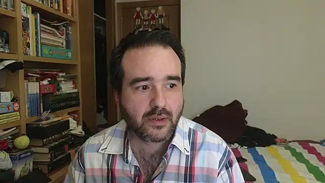 Snapshot of curiosillo83 chatting on 31, 3, 2026 curiosillo83 online show from 31, 3, 2026