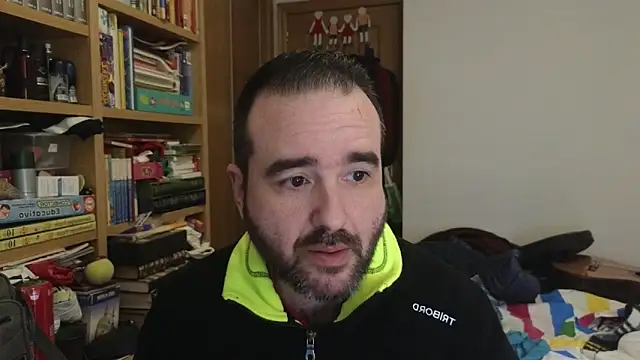 Snapshot of curiosillo83 chatting on 3, 4, 2026 curiosillo83 online show from 3, 4, 2026