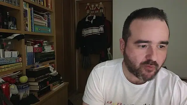 Snapshot of curiosillo83 chatting on 3, 4, 2026 curiosillo83 online show from 3, 4, 2026