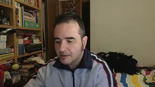 Snapshot of curiosillo83 chatting on 11, 4, 2026 curiosillo83 online show from 11, 4, 2026