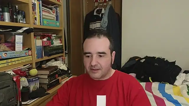 Snapshot of curiosillo83 chatting on 12, 4, 2026 curiosillo83 online show from 12, 4, 2026