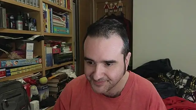 Snapshot of curiosillo83 chatting on 18, 4, 2026 curiosillo83 online show from 18, 4, 2026