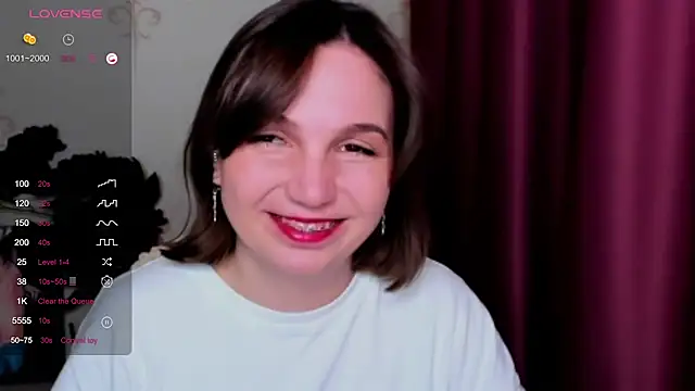 KindHazelHere  online show from 20, 2, 2025