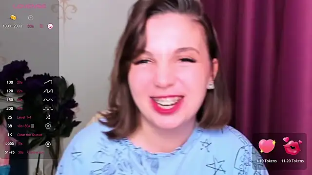 KindHazelHere  online show from 7, 3, 2025