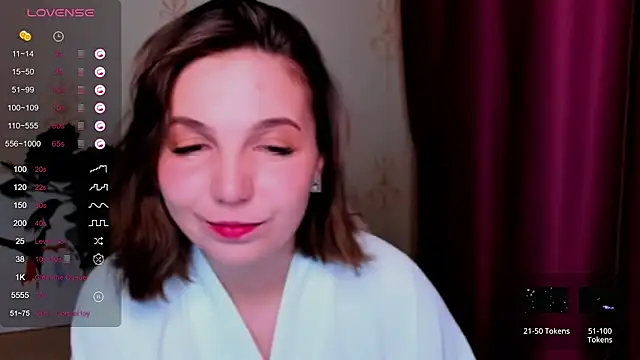 KindHazelHere  online show from 21, 3, 2025