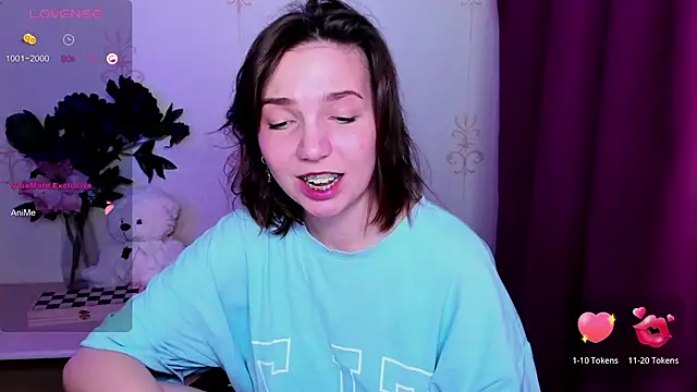 KindHazelHere  online show from 4, 4, 2026