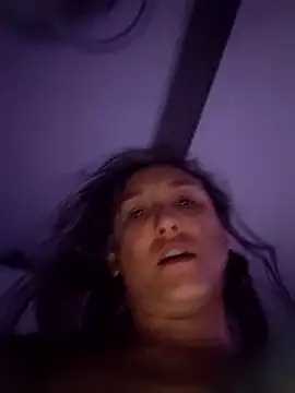 Snapshot of K-niving chatting on 7, 2, 2025 K-niving online show from 7, 2, 2025