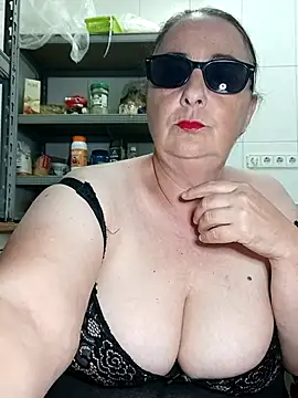 eroticjessitop online show from 24, 6, 2026