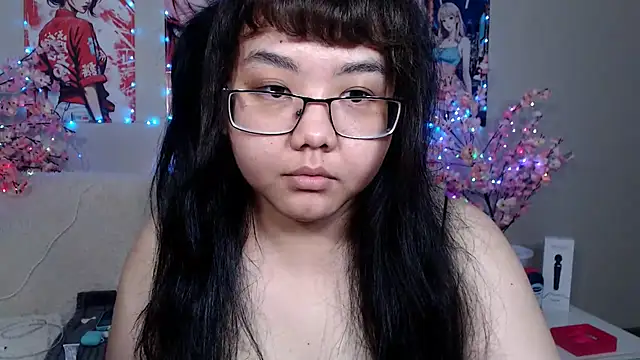 Snapshot of Moertomlly chatting on 12, 7, 2026 Moertomlly online show from 12, 7, 2026