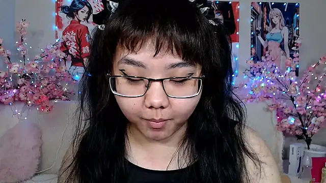 Snapshot of Moertomlly chatting on 13, 7, 2026 Moertomlly online show from 13, 7, 2026