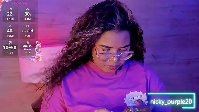 Snapshot of _nickypurple_ chatting on 3, 2, 2025 nickypurple online show from 3, 2, 2025