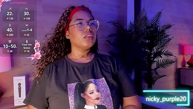 Snapshot of _nickypurple_ chatting on 4, 2, 2025 nickypurple online show from 4, 2, 2025