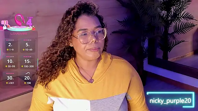 Snapshot of _nickypurple_ chatting on 13, 2, 2025 nickypurple online show from 13, 2, 2025