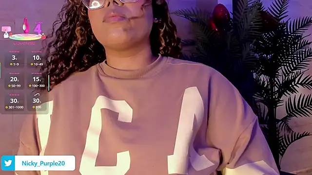 Snapshot of _nickypurple_ chatting on 21, 2, 2025 nickypurple online show from 21, 2, 2025