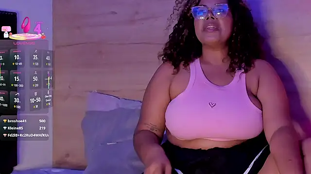 Snapshot of _nickypurple_ chatting on 23, 2, 2025 nickypurple online show from 23, 2, 2025