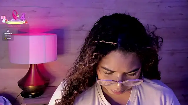 Snapshot of _nickypurple_ chatting on 21, 3, 2025 nickypurple online show from 21, 3, 2025