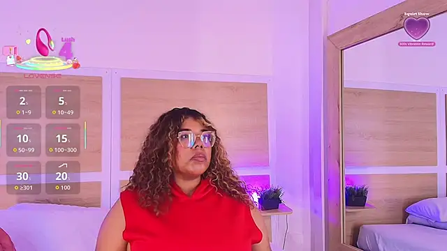 Snapshot of _nickypurple_ chatting on 1, 12, 2025 nickypurple online show from 1, 12, 2025