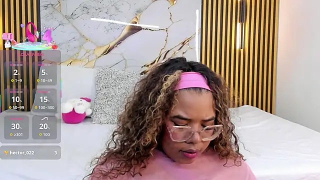 Snapshot of _nickypurple_ chatting on 14, 12, 2025 nickypurple online show from 14, 12, 2025