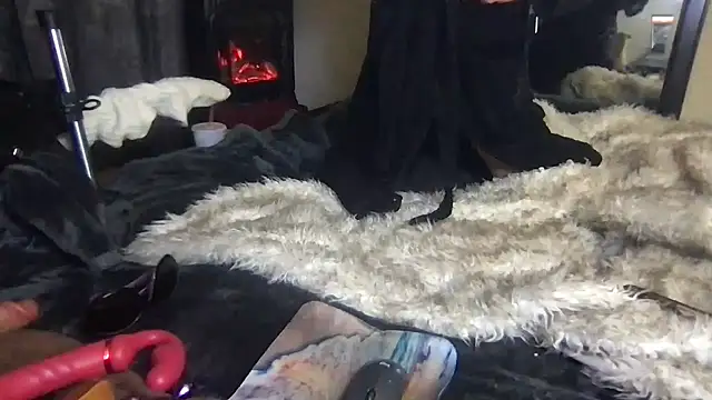 TiffaneyLove online show from 30, 11, 2025