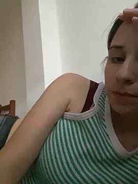 Snapshot of magiu96 chatting on 16, 2, 2026 magiu96 online show from 16, 2, 2026