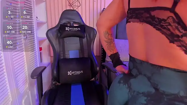 ashlye miller  online show from 6, 2, 2025