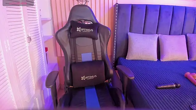 ashlye miller  online show from 15, 3, 2025