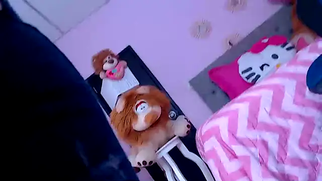 Snapshot of mature_martina chatting on 1, 12, 2025 mature martina online show from 1, 12, 2025