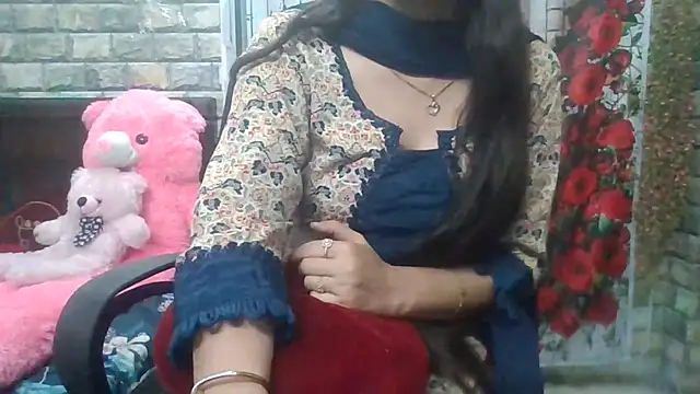 Snapshot of Sexy_iknoor chatting on 22, 4, 2026 Sexy iknoor online show from 22, 4, 2026