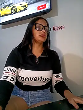 Snapshot of MEGAN_X0XX chatting on 13, 11, 2025 MEGAN X0XX online show from 13, 11, 2025