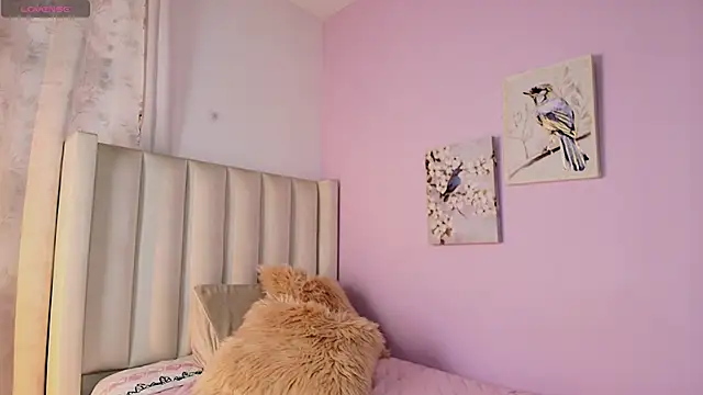 Snapshot of Mhia_palmer chatting on 10, 4, 2026 Mhia palmer online show from 10, 4, 2026