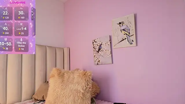 Snapshot of Mhia_palmer chatting on 15, 4, 2026 Mhia palmer online show from 15, 4, 2026