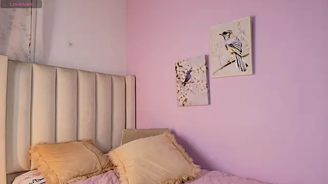 Snapshot of Mhia_palmer chatting on 17, 4, 2026 Mhia palmer online show from 17, 4, 2026