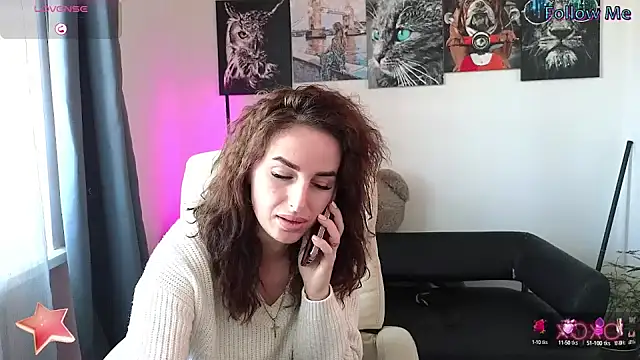 xx adrihanna xx online show from 18, 2, 2025