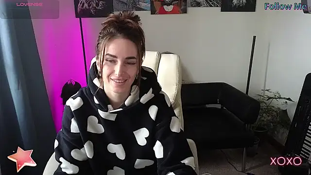 xx adrihanna xx online show from 12, 3, 2025