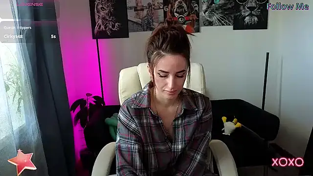 xx adrihanna xx online show from 19, 3, 2025