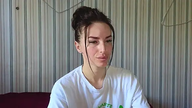 Snapshot of xx_adrihanna_xx chatting on 30, 6, 2026 xx adrihanna xx online show from 30, 6, 2026