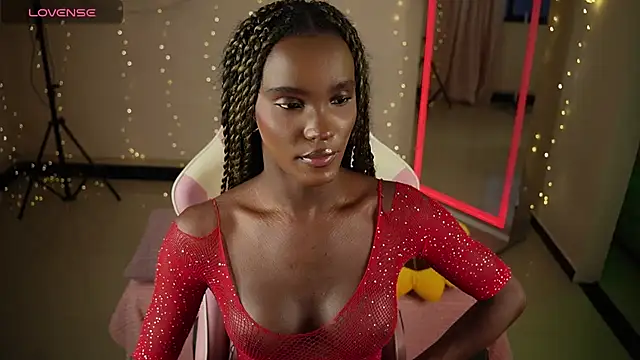 Snapshot of LuanaRisque chatting on 16, 4, 2026 LuanaRisque online show from 16, 4, 2026