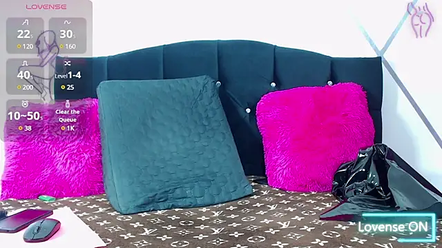 SOLL RED online show from 30, 1, 2025