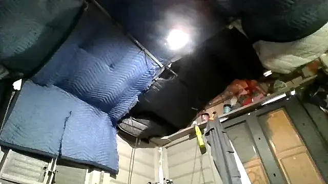 Snapshot of spundarella420 chatting on 30, 11, 2025 spundarella420 online show from 30, 11, 2025