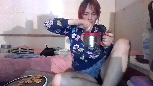 Snapshot of spundarella420 chatting on 5, 3, 2026 spundarella420 online show from 5, 3, 2026